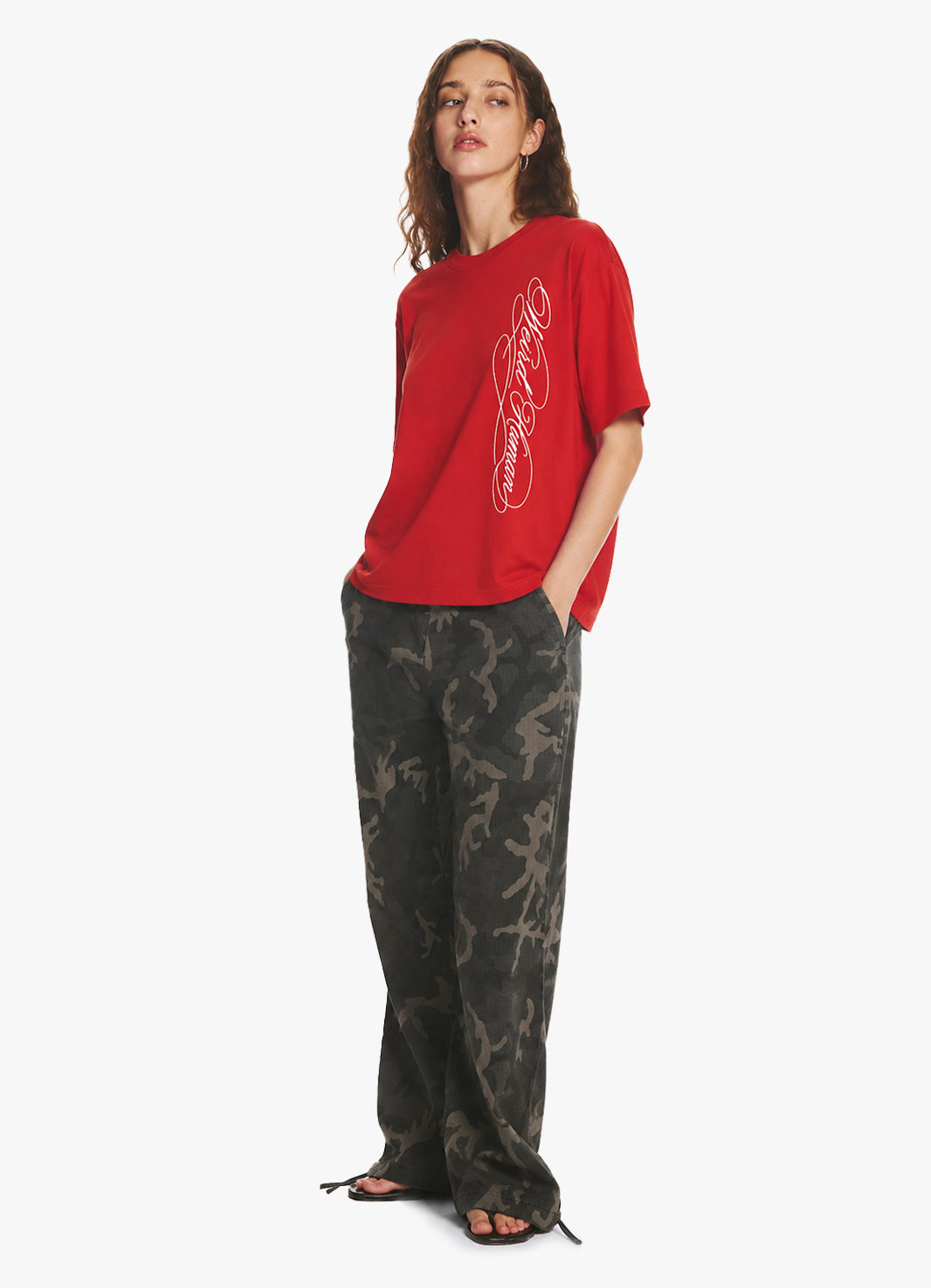 CRIMSON SCRIPT OVERSIZED TEE