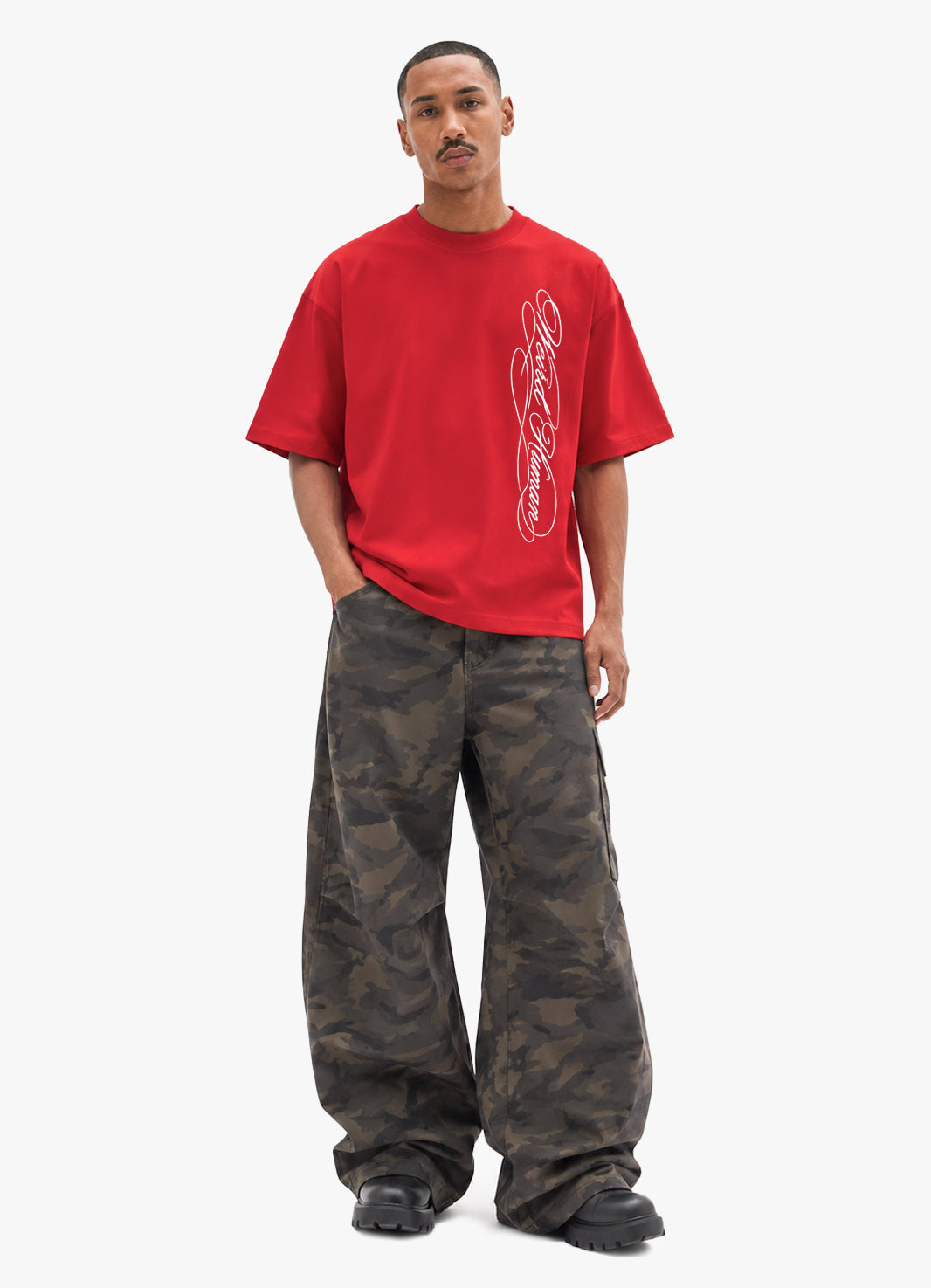 CRIMSON SCRIPT OVERSIZED TEE